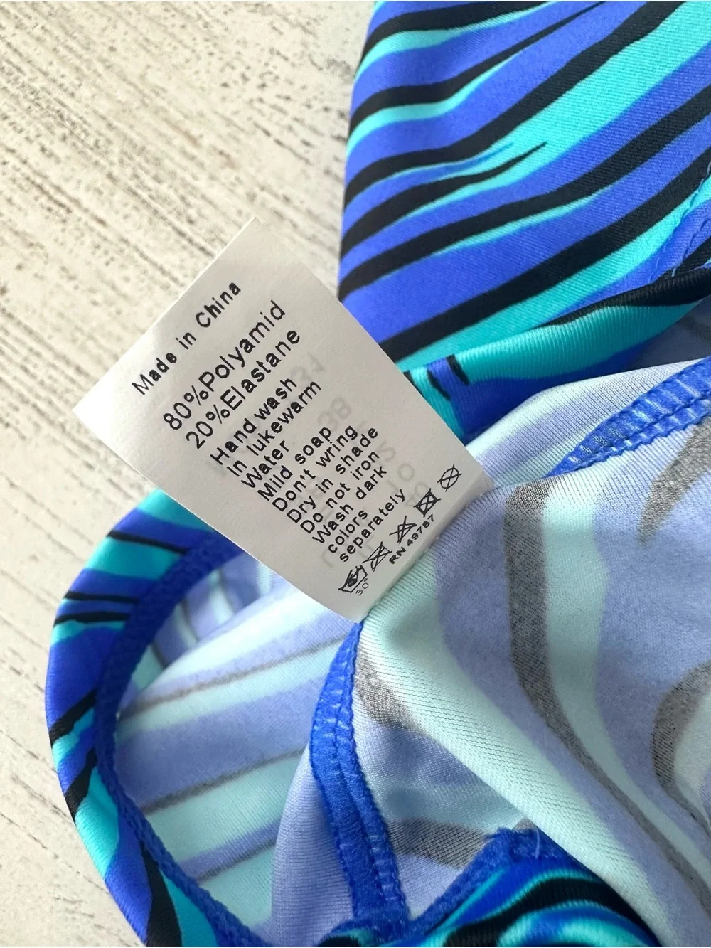 NWT GOTTEX Essential Zebra Print Wireless Tankini Top 10 Blue Black
